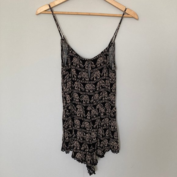 Forever 21 Elephant Black and Tan Romper - Picture 4 of 4